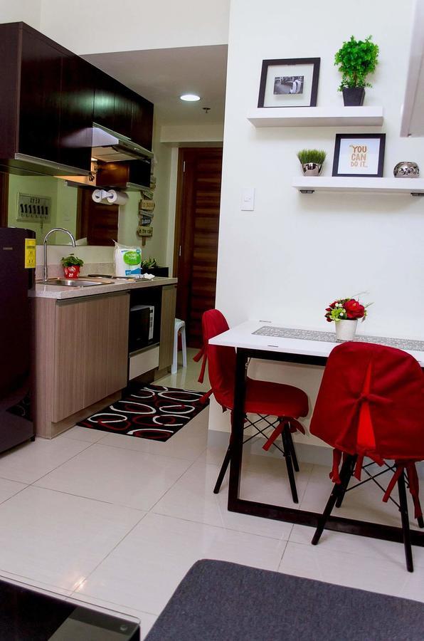 Ezeniel'S Place At Horizons 101 Condominium Cebu Exterior photo